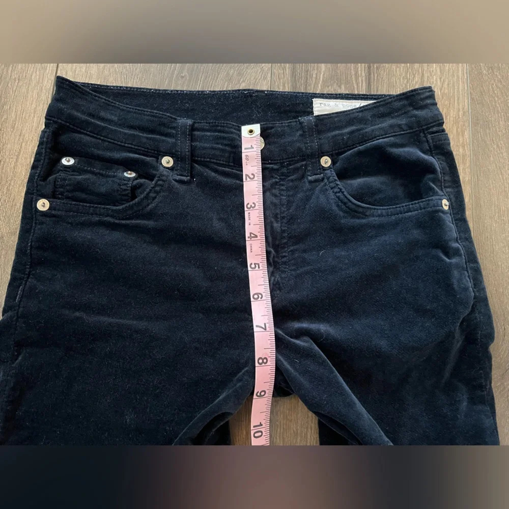Rag & Bone Navy Velvet crop Pant with Zipper detail Size 26 - Picture 11 of 12